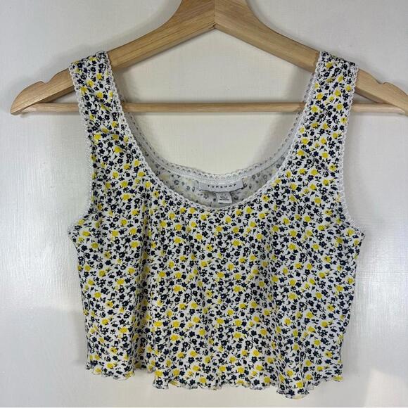 Topshop Cropped Lettuce Hem Ditsy Floral Print Tank Top - Picture 3 of 6
